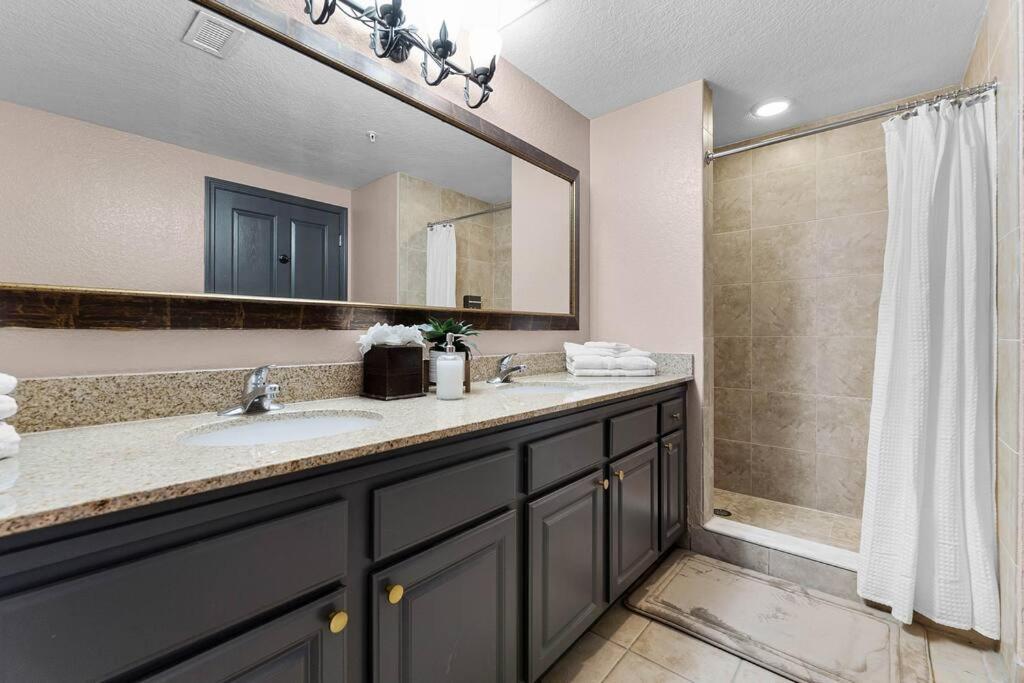 Designer Corner Suite 3Br/2Ba - Disney, Universal, Convention Center & Seaworld Orlando Kültér fotó