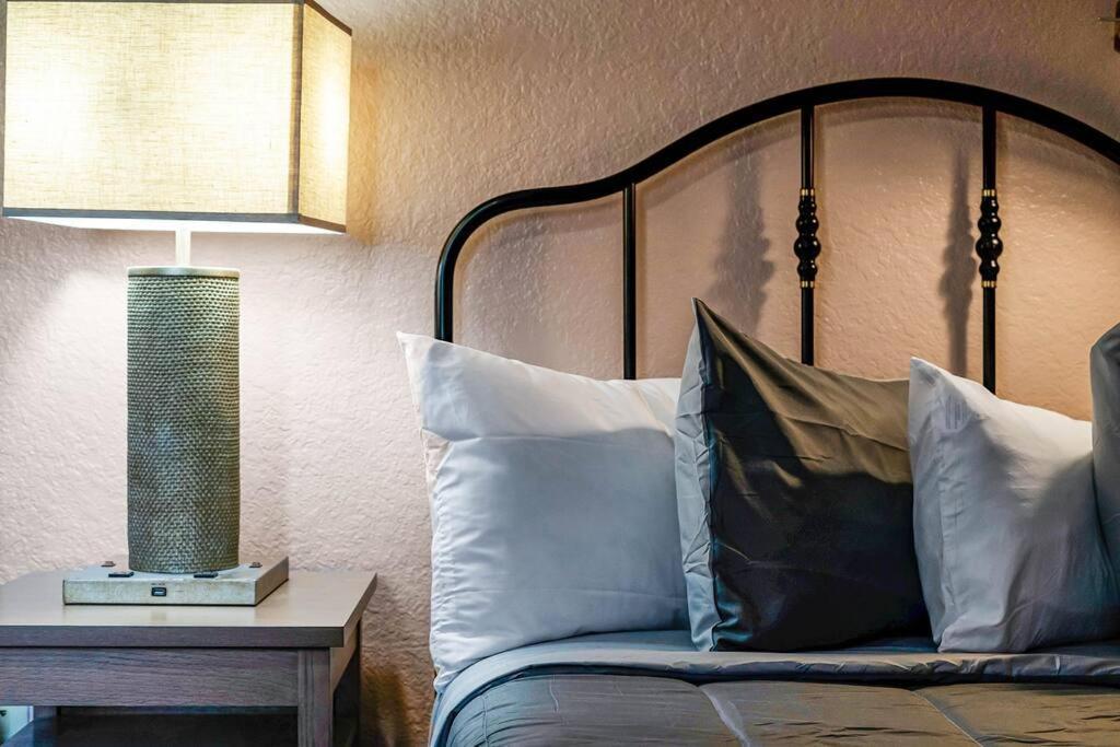 Designer Corner Suite 3Br/2Ba - Disney, Universal, Convention Center & Seaworld Orlando Kültér fotó